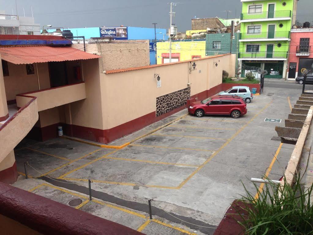 Hotel Gallo Rubio Guadalajara Buitenkant foto